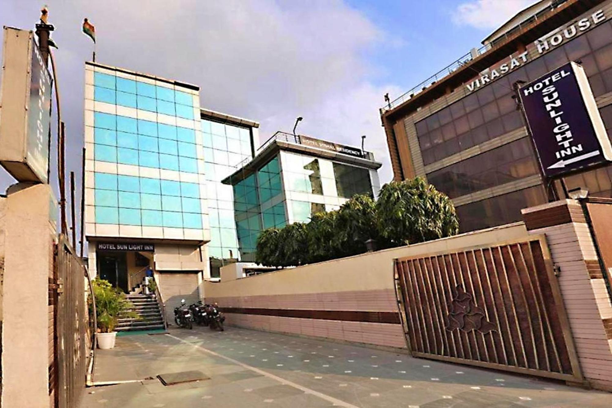 Hotel Sunlight Inn Nueva Delhi Exterior foto